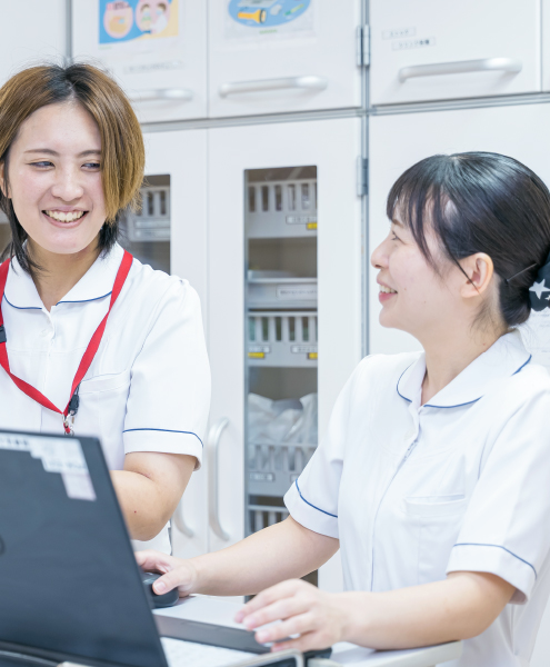 ガラシア病院で働く看護師の様子